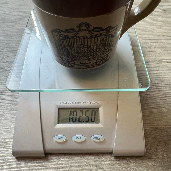 Holt Howard Coffee Mug Greatest Show On Earth Made in USA Brown Circus Oven - Picture 9 of 9